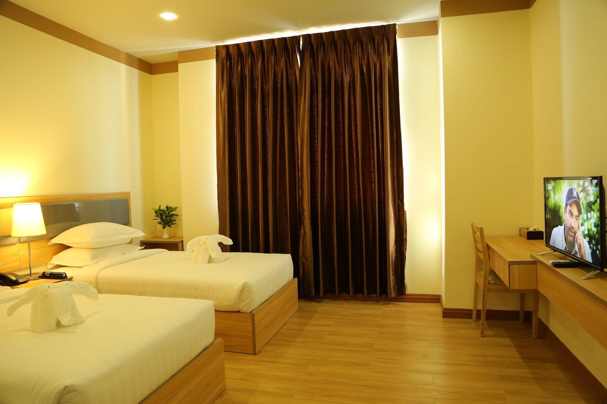 Vegas Hotel - Nay Pyi Taw Naypyidaw Exterior photo